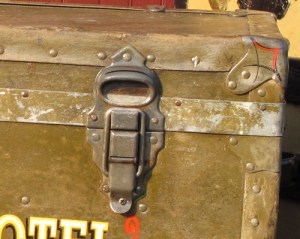 G11 Trunk Detail #0011