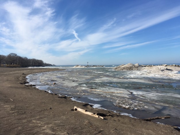 Photo: Lakeview Park Beach, Lorain, Ohio, in January 2018, Photo by James Guilford