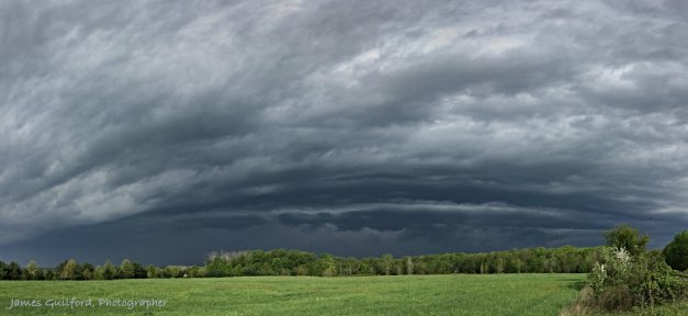 Photo: Structure of approaching storm. Photo by James Guilford
