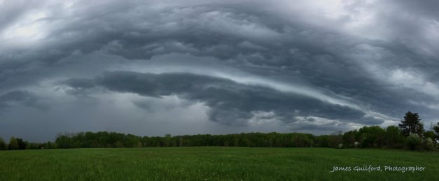 Photo: Cloud structure intensifies. Photo by James Guilford.