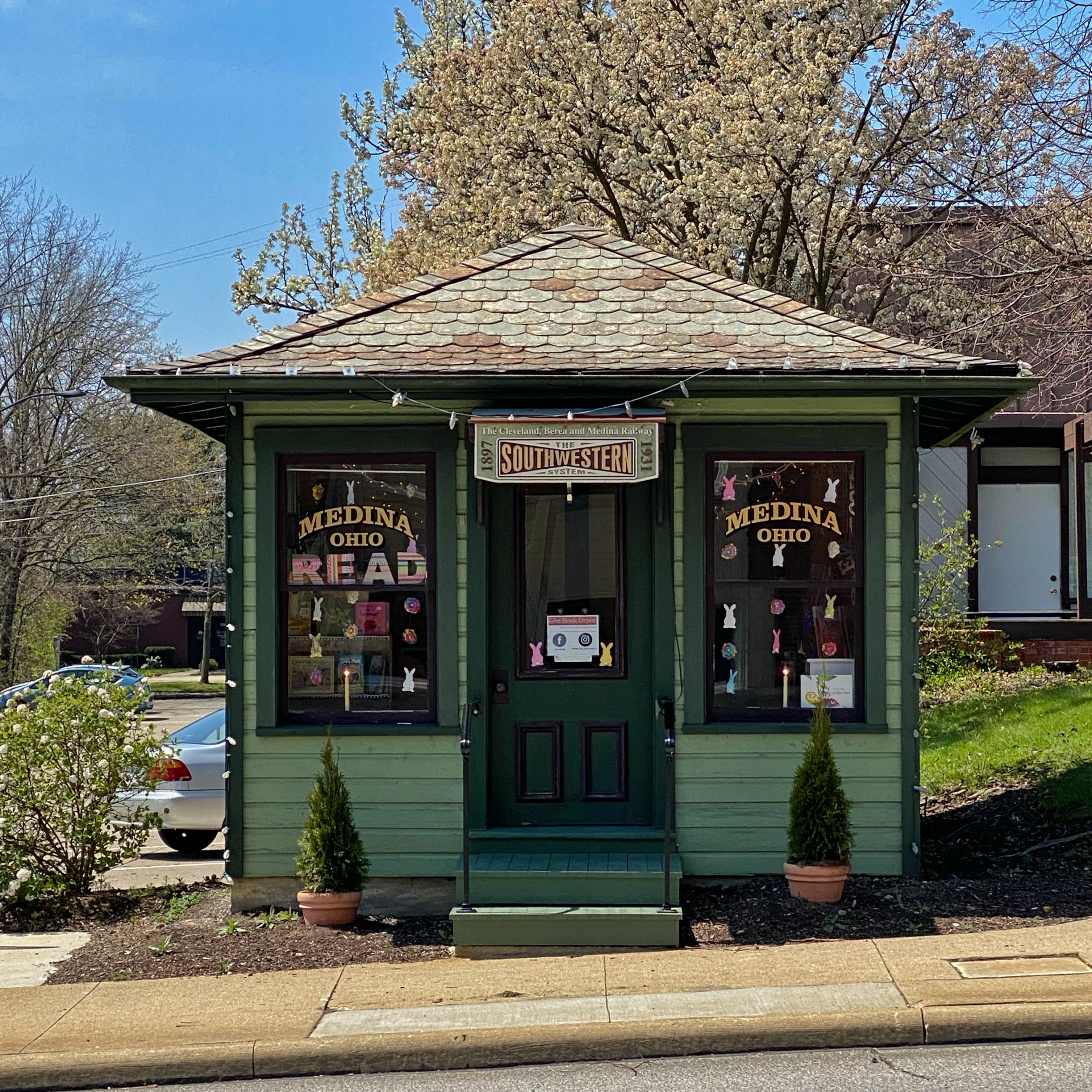 Little Free Library - The Book Depot - Medina, Ohio Photo by James Guilford